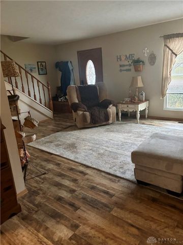 83 Elkins Lane, Springboro, OH 45066