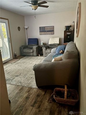 83 Elkins Lane, Springboro, OH 45066