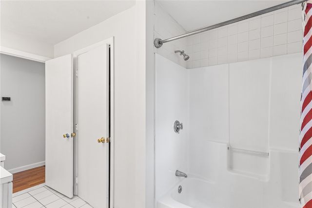 1 Jared Court, North Providence, RI 02911