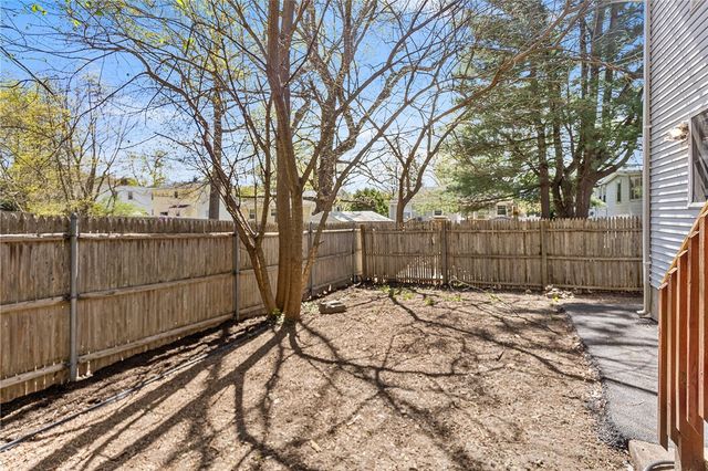1 Jared Court, North Providence, RI 02911