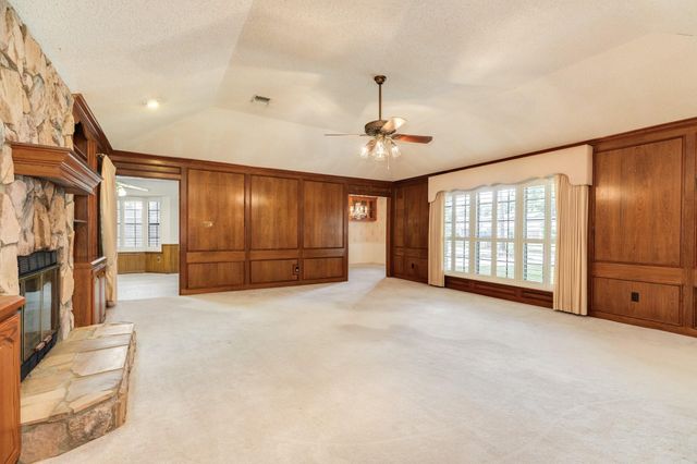 712 Browning Street, Angleton, TX 77515