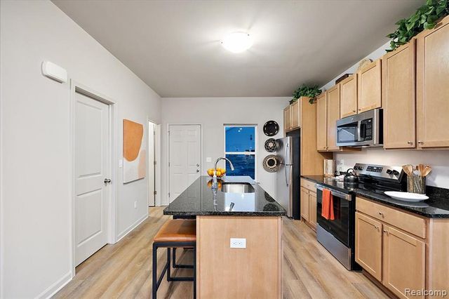 20498 Van Antwerp Street 23, Harper Woods, MI 48225