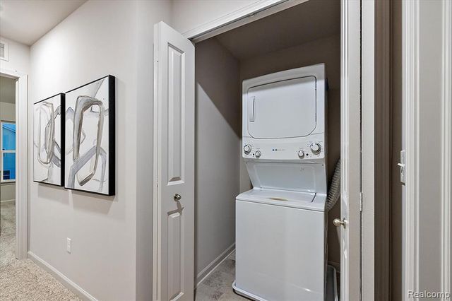20498 Van Antwerp Street 23, Harper Woods, MI 48225