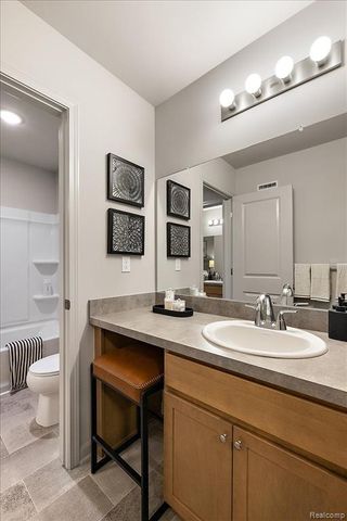 20498 Van Antwerp Street 23, Harper Woods, MI 48225