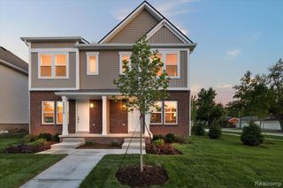 20498 Van Antwerp Street 23, Harper Woods, MI 48225