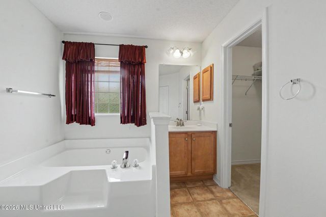 14490 Autumn Chase, Gulfport, MS 39503