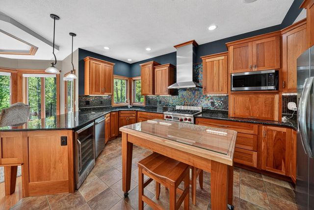17605 County Road 112, Bristol, IN 46507