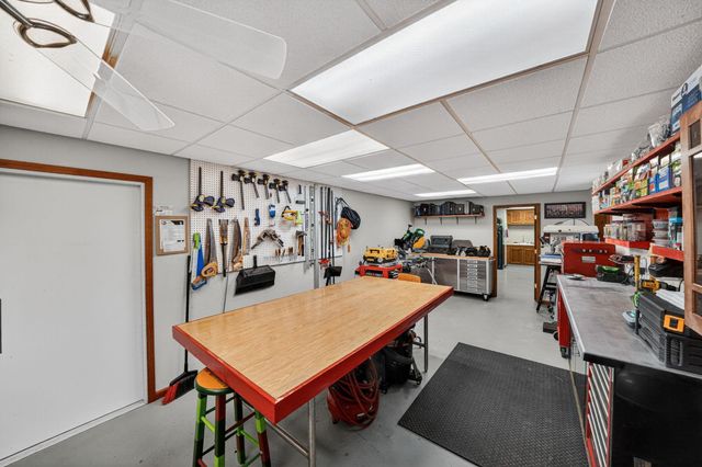 17605 County Road 112, Bristol, IN 46507