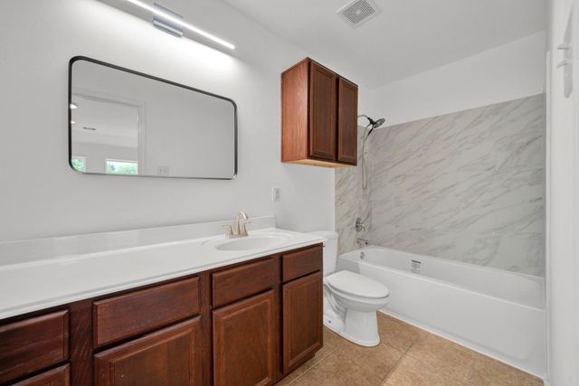 12818 Regg Drive, Houston, TX 77045