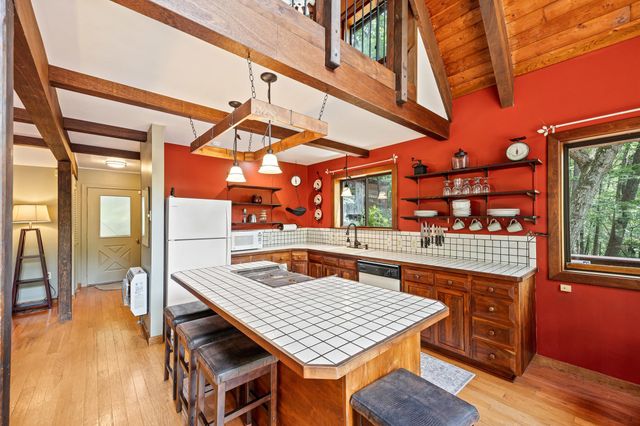 303 JORDAN HOLLOW RD, Stanley, VA 22851