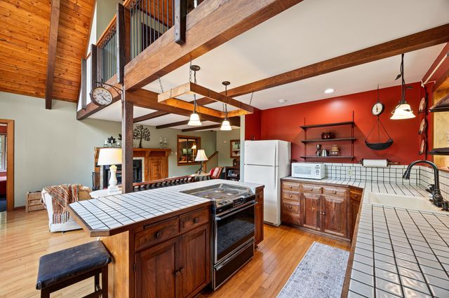303 JORDAN HOLLOW RD, Stanley, VA 22851