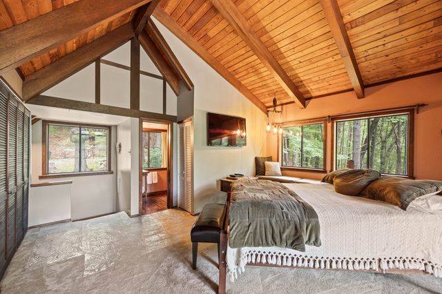 303 JORDAN HOLLOW RD, Stanley, VA 22851
