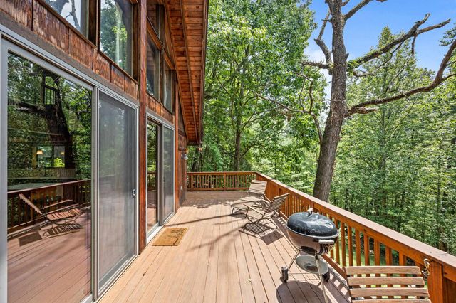 303 JORDAN HOLLOW RD, Stanley, VA 22851