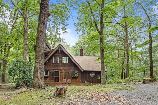 303 JORDAN HOLLOW RD, Stanley, VA 22851