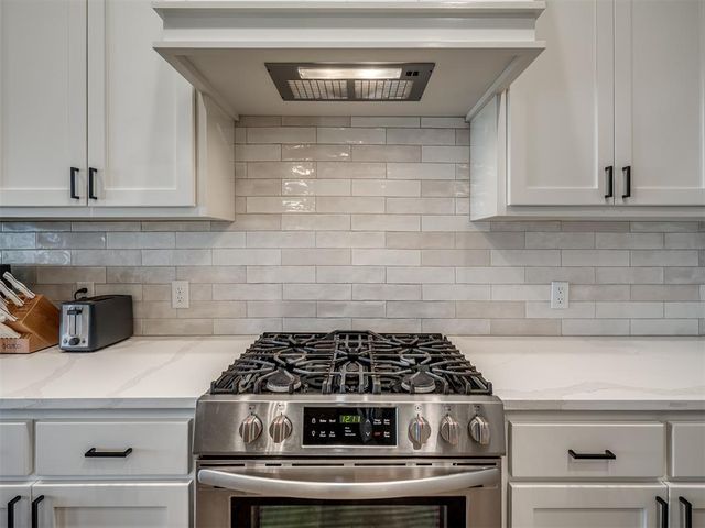 2640 Sunset Court, Guthrie, OK 73044