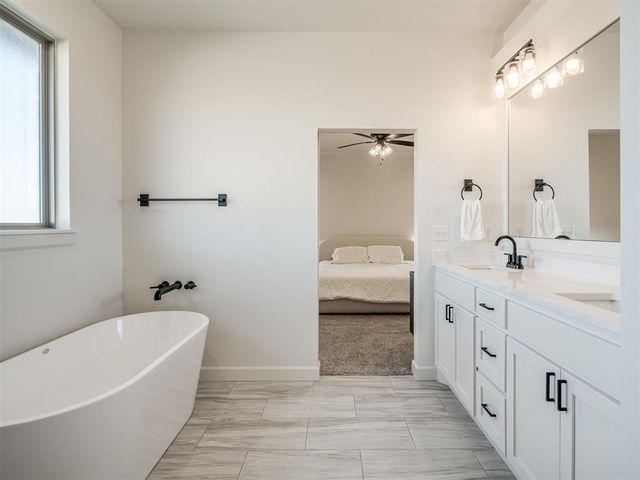 2640 Sunset Court, Guthrie, OK 73044