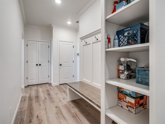 2640 Sunset Court, Guthrie, OK 73044