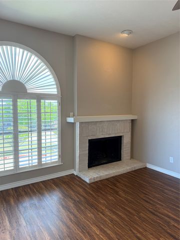 230 Henry M Chandler Drive, Rockwall, TX 75032