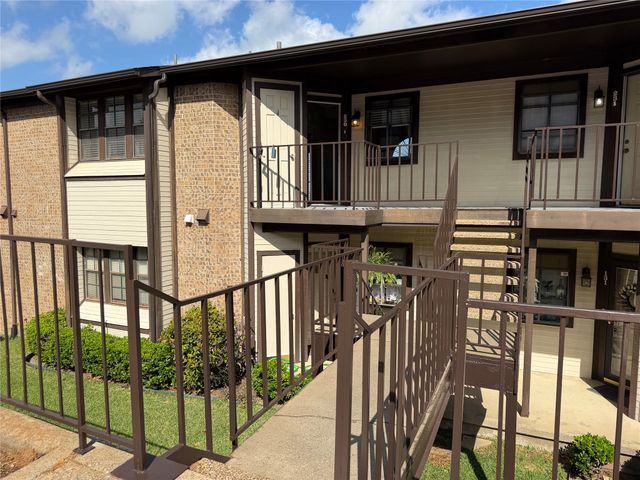 230 Henry M Chandler Drive, Rockwall, TX 75032
