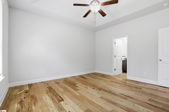 75 Rising Meadow Lane, Taylors, SC 29687