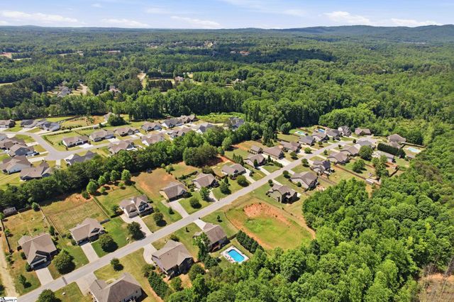 75 Rising Meadow Lane, Taylors, SC 29687