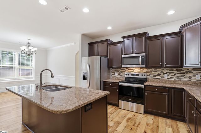 75 Rising Meadow Lane, Taylors, SC 29687