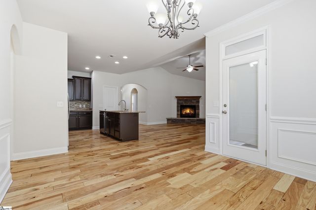 75 Rising Meadow Lane, Taylors, SC 29687
