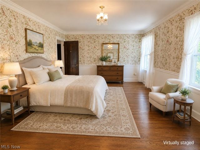 950 Merriman Road, Akron, OH 44303