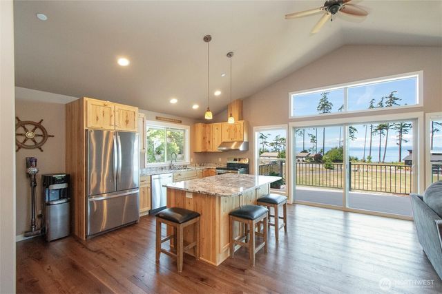 1117 Walker Street, Port Angeles, WA 98363