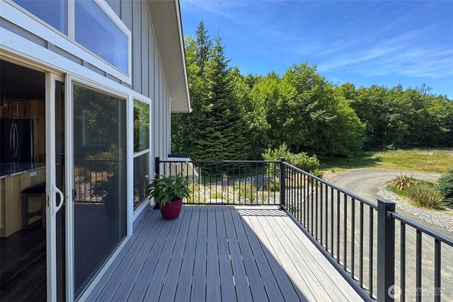 1117 Walker Street, Port Angeles, WA 98363