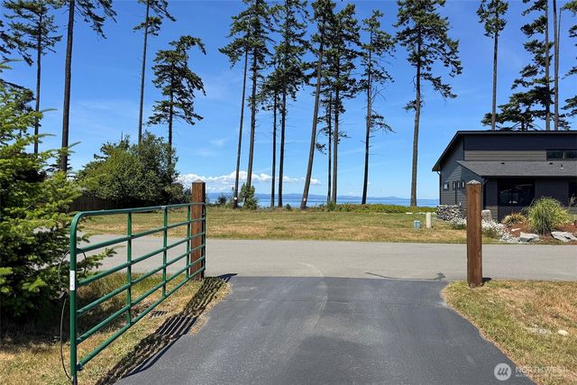 1117 Walker Street, Port Angeles, WA 98363