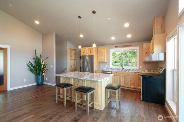 1117 Walker Street, Port Angeles, WA 98363