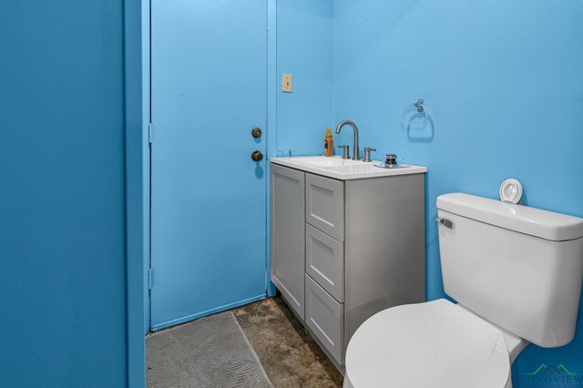 1800 Cardinal St, Longview, TX 75601