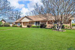 1800 Cardinal St, Longview, TX 75601