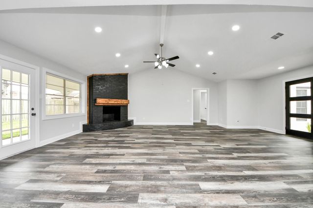 3009 Stacy Lane, Deer Park, TX 77536