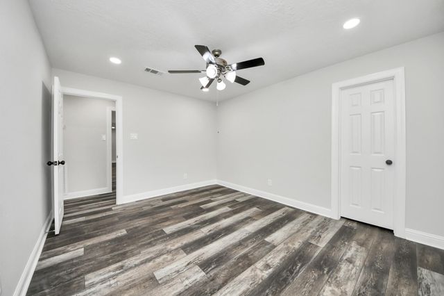 3009 Stacy Lane, Deer Park, TX 77536