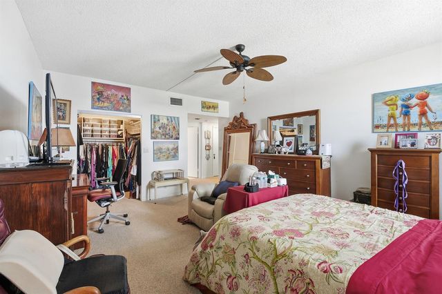 3800 Hillcrest Drive 1219, Hollywood, FL 33021