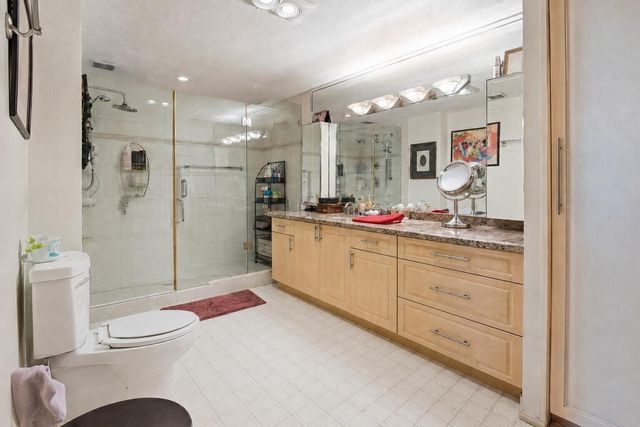 3800 Hillcrest Drive 1219, Hollywood, FL 33021