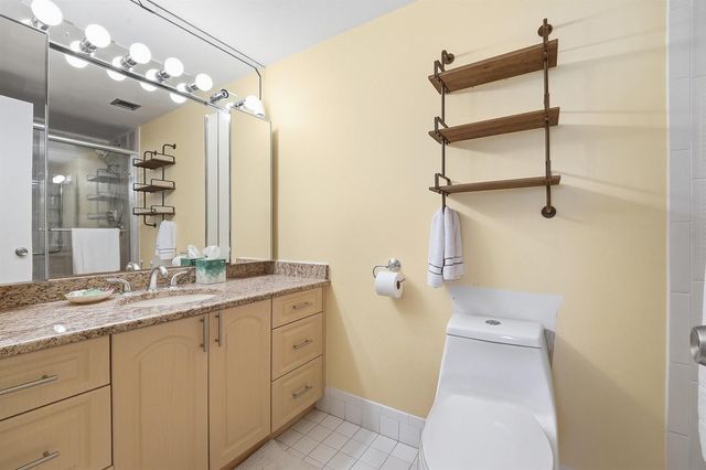 3800 Hillcrest Drive 1219, Hollywood, FL 33021