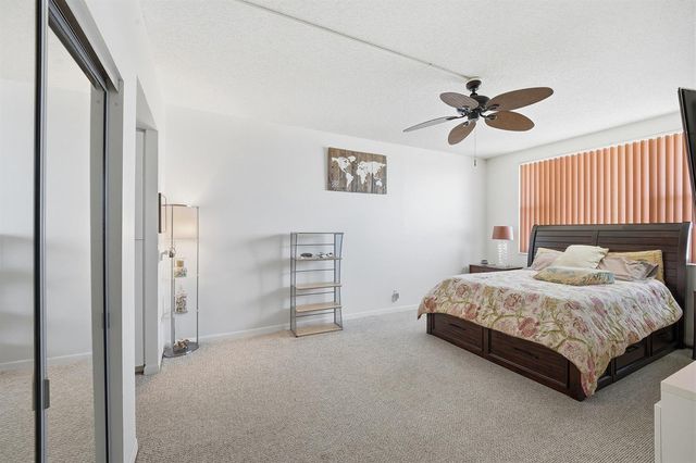 3800 Hillcrest Drive 1219, Hollywood, FL 33021