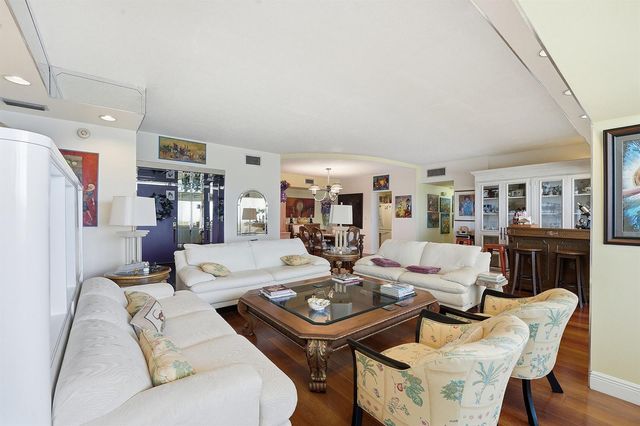 3800 Hillcrest Drive 1219, Hollywood, FL 33021
