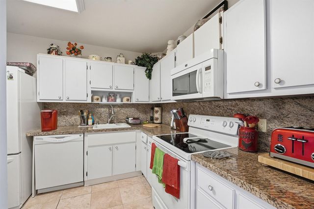 3800 Hillcrest Drive 1219, Hollywood, FL 33021