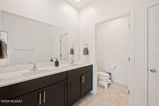 11295 S Weismann Drive, Vail, AZ 85641