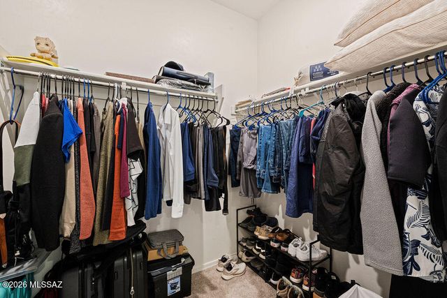 11295 S Weismann Drive, Vail, AZ 85641