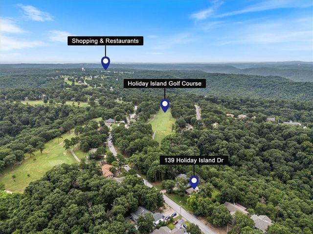 139 Holiday Island Drive, Holiday Island, AR 72631