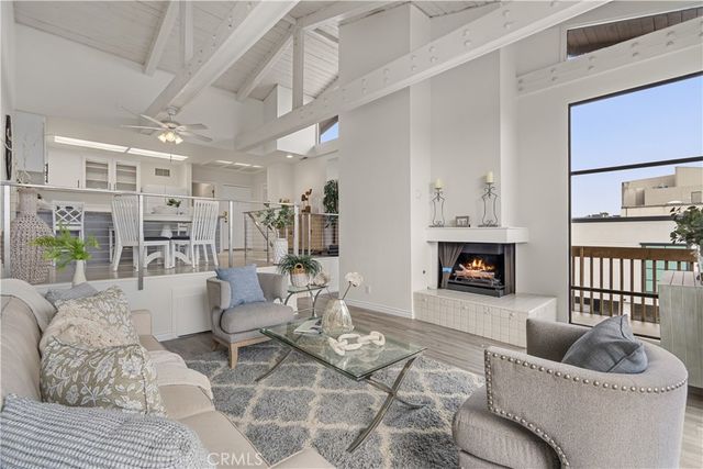 7338 Marina Pacifica N, Long Beach, CA 90803