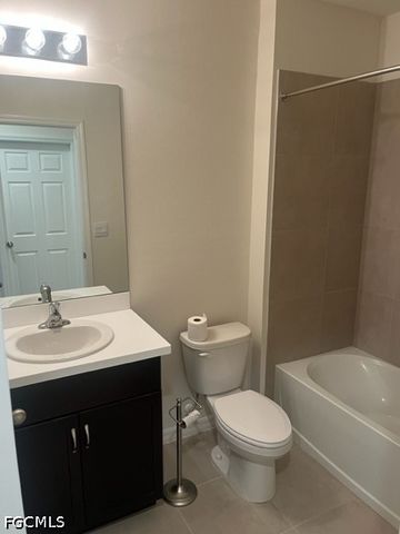 20530 Plumwood LOOP, North Fort Myers, FL 33917