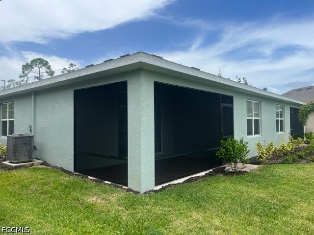 20530 Plumwood LOOP, North Fort Myers, FL 33917