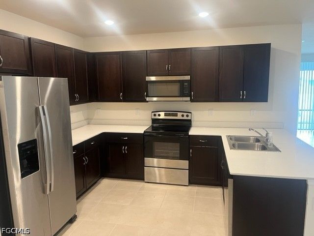 20530 Plumwood LOOP, North Fort Myers, FL 33917