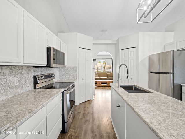 940 Jupiter Boulevard NW, Palm Bay, FL 32907